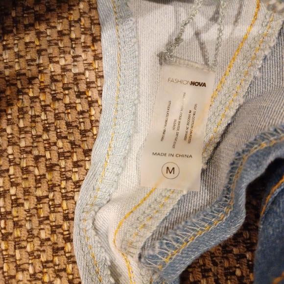 FASHION NOVA - Picture 6 of 6